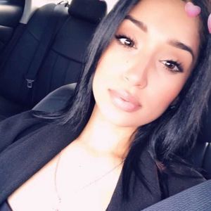 Meet your Posher, Sheena